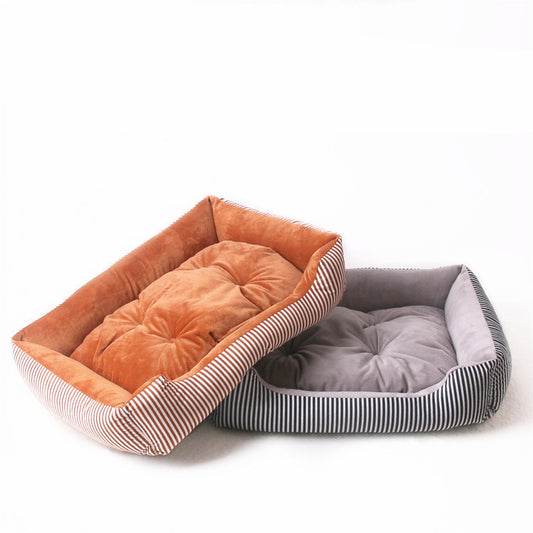 Snuggle Up: Cozy Plush Pet Bed for Dogs & Cats